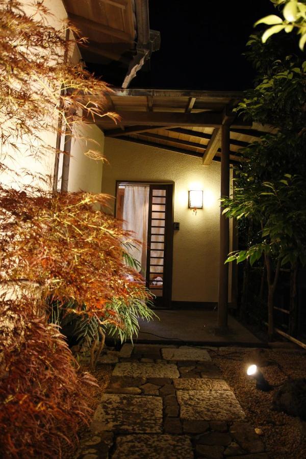 Bed and Breakfast 藤花楼 Kamakura Yamanouchi  Екстер'єр фото